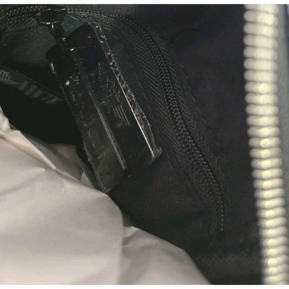 Hocus Pocus Billy Butcherson Crossbody Bag Disney Buckle Down New With Tags - Picture 4 of 5